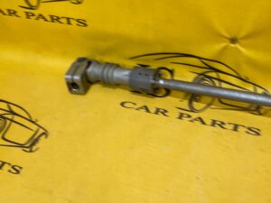 ŁĄCZNIK KRZYŻAK KOLUMNY KIEROWNICZEJ MERCEDES W213