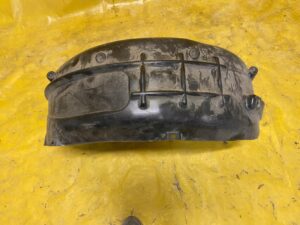 NADKOLE PRAWY TYŁ TYLNE PEUGEOT 5008 II P87 ORI