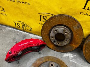 KOMPLET TARCZE HAMULCE ZACISKI PORSCHE CAYENNE II 7P5 GTS 4.8 V8 B BREMBO