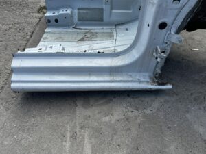 ĆWIARTKA PODŁUŻNICA PRÓG FARTUCH PRAWA PRAWY SKODA SCALA