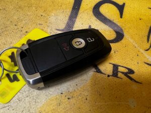 KLUCZYK PILOT KLUCZ FORD ESCAPE MK4 USA