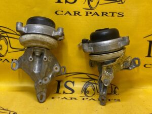 ŁAPA PODUSZKA SILNIKA AUDI A8 D5 4N0 3.0 TDI LEWA