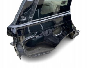 ĆWIARTKA PRAWY TYŁ BŁOTNIK SZYBA RANGE ROVER VOGUE L405