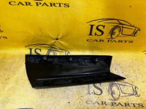 NAKŁADKA OSŁONA SŁUPKA LEWA LAND ROVER DISCOVERY SPORT V L550