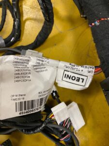 WIĄZKA INSTALACJA BEZPIECZNIKI KABINY INFINITI Q30