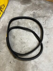 USZCZELKA DRZWI TYŁ PRAWA PRAWY RENAULT ZOE I Z.E.