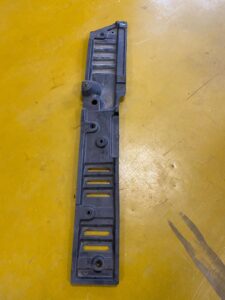 LEWA OSŁONA PODWOZIA PŁYTA LISTWA INFINITI Q50