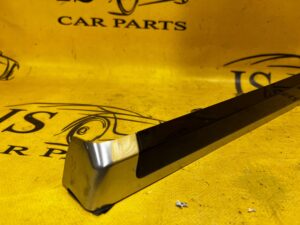 LISTWA DEKOR DRZWI PRAWY PRZÓD PORSCHE CAYENNE II 7P5 LIFT 92A
