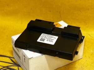 MODUŁ NADZORU OGNIW BEZPIECZNIK WYŁĄCZNIK AUTOMATYCZNY BMW i3 I01 K17 NOWY