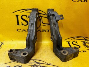 PRAWA ŁAPA MOCOWNIE WÓZKA SANEK PEUGEOT 3008 II