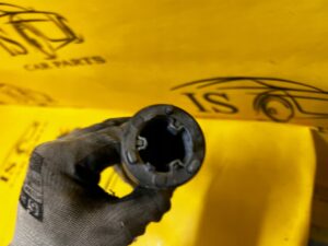 KRZYŻAK KOLUMNY KIEROWNICZEJ MERCEDES C-KLASA W206