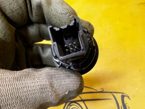 PRZEŁĄCZNIK PRZYCISK START STOP FORD PUMA MK2 FIESTA MK8 KUGA MK3