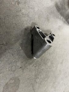 UCHWYT WSPORNIK ROLKI PROWADZĄCEJ AUDI Q7 4L 3.0 TDI