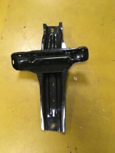 WSPORNIK MOCOWANIE AKUMULATORA MERCEDES INFINITI