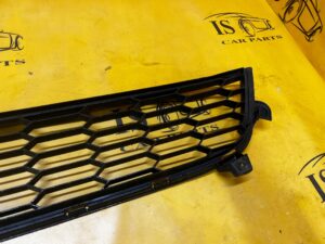 KRATKA DOLNA ŚRODKOWA ZDERZAKA PRZÓD DACIA LODGY LIFT 2022R