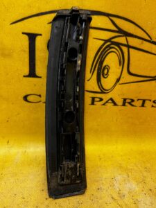 LISTWA OSŁONA DACHOWA PRAWA LAND ROVER DISCOVERY SPORT L550