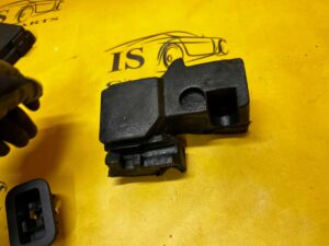 WYGŁUSZENIE PIANKA SILNIKA LAND ROVER DISCOVERY 5 V L462 2.0D 204DTA