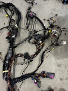 WIĄZKA PRZEWODÓW KABINY AUDI A8 D4