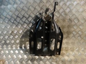 ŁAPA WSPORNIK MOCOWANIE SKRZYNI PORSCHE 911 997