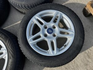 KOŁA FELGI OPONY CAŁOROCZNE ZIMOWE FORD FIESTA MK7 185/60 R15