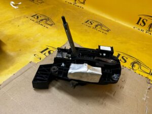 LEWAREK WYBIERAK AUTOMATYCZNEJ SKRZYNI BIEGÓW FORD MUSTANG VI USA