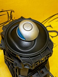 WYBIERAK DŹWIGNIA ZMIANY BIEGÓW NISSAN LEAF ZE0 I