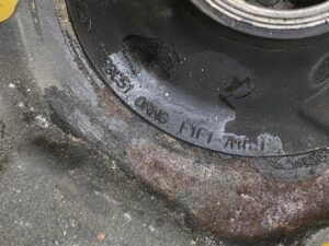 ŁAPA PODUSZKA WSPORNIK SKRZYNI BIEGÓW FORD KUGA II