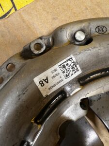 ZESTAW SPRZĘGŁO DOCISK DWUMASA RENAULT 1.3 TCE