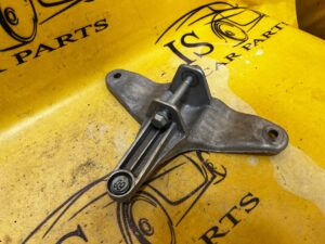 ŁAPA MOCOWANIE SKRZYNI PORSCHE 991 911 GTS LIFT