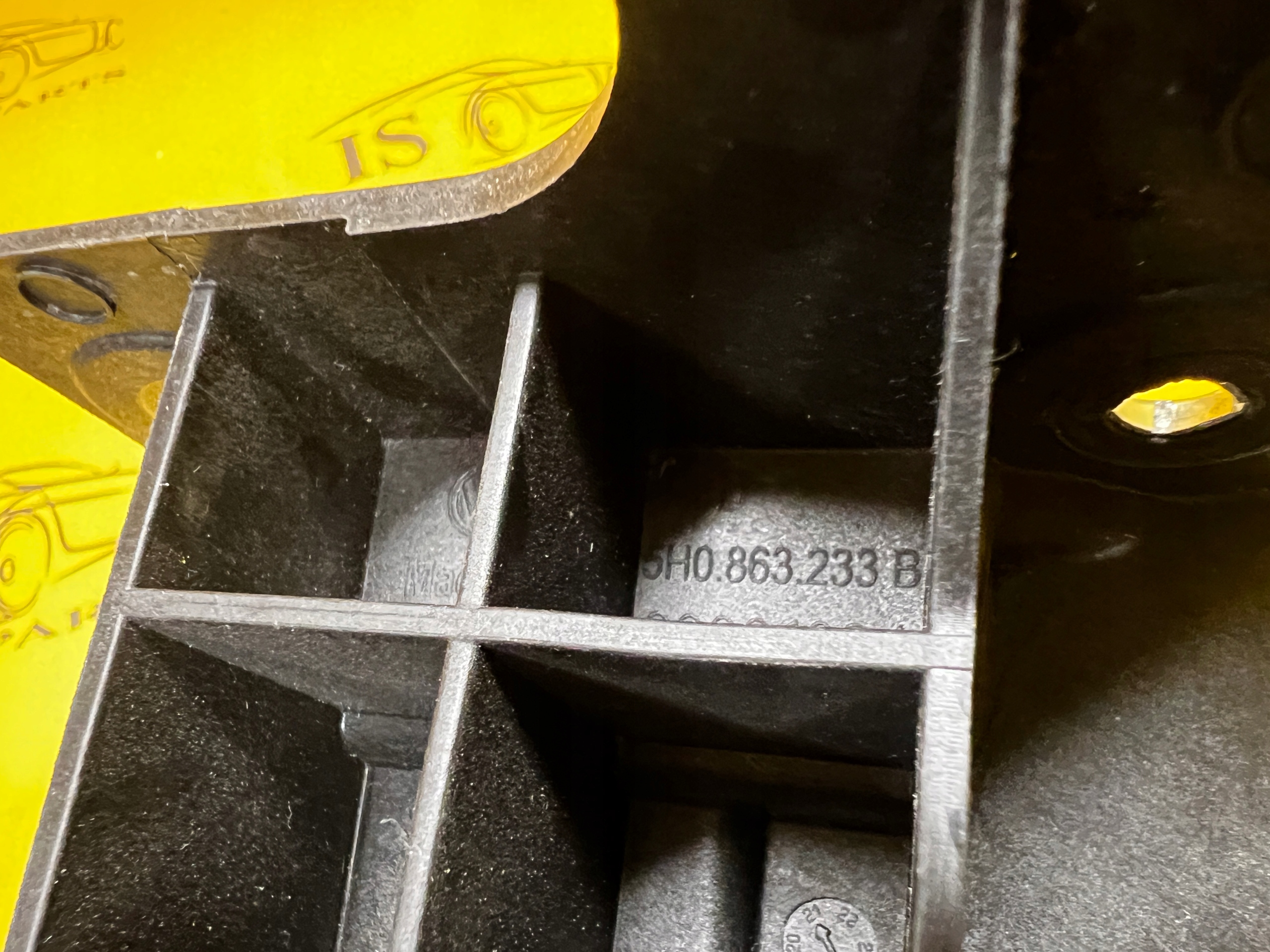 PODSTAWA MOCOWANIE LEWARKA BIEGÓW VOLKSWAGEN GOLF VIII AUDI