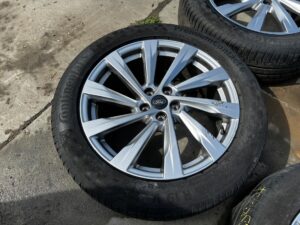 KOŁA FELGI OPONY LETNIE FORD KUGA MK3 225/55 R19