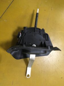 WYBIERAK LEWAREK SKRZYNI BIEGÓW INFINITI Q70 EURO