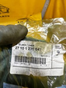 4 X ŚRUBA SZEŚCIOKĄTNA WAŁU BMW 5 E12 E28 E34 7 E23 E32 6 E24 3 E30 Z3 NOWA