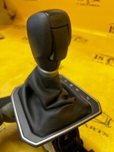 LEWAREK WYBIERAK SKRZYNI BIEGÓW DACIA SANDERO III 1.0 TCE AUTOMAT