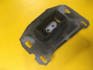 ŁAPA PODUSZKI SKRZYNI PEUGEOT CITROEN C4 3008 308