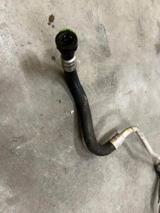 WĄŻ PRZEWÓD RURKA OLEJU SKRZYNI BIEGÓW BMW M5 F90