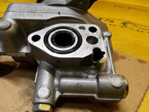 POMPA OLEJU SKRZYNI BIEGÓW DACIA SANDERO III 1.0 TCE AUTOMAT 2023R