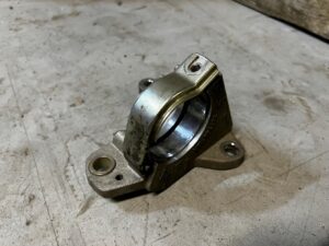 ŁAPA PODPORA WSPORNIK PÓŁOSI RENAULT MEGANE IV RS 1.8 TCE