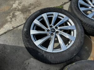KOŁA FELGI OPONY LETNIE FORD KUGA MK3 225/55 R19