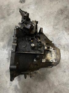 MANUALNA SKRZYNIA BIEGÓW PEUGEOT 308 II T9 1.6 E-HDI 20ET04