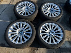 KOŁA FELGI OPONY LETNIE BMW 7 F01 F02 245/45 R19 STYLE 235