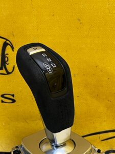 LEWAREK WYBIERAK SKRZYNI BIEGÓW RANGE ROVER EVOQUE II L551