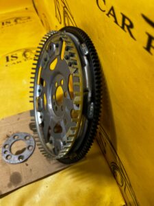 KOŁO ZAMACHOWE DACIA SANDERO III 1.0 TCE AUTOMAT