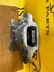 ŁAPA MOCOWANIE SKRZYNI BIEGÓW FORD ESCAPE MK4 1.5 ECOBOOST 4WD 4X4