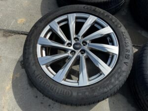 KOŁA FELGI OPONY LETNIE FORD KUGA MK3 225/55 R19