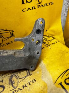 ŁAPA MOCOWANIE SKRZYNI BIEGÓW BMW 5 G30