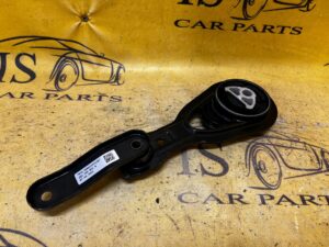 ŁAPA PODUSZKA SKRZYNI KOŁYSKI TYŁ SKODA SCALA