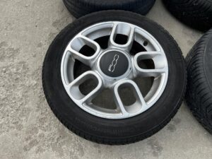 KOŁA FELGI OPONY ZIMOWE FIAT 500 185/55 R15