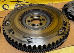 SPRZĘGŁO TARCZA DOCISK ZAMACH DACIA SANDERO III 1.0 TCE 10TYŚ KM