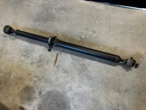 WAŁ NAPĘDOWY KARDANA RANGE ROVER VELAR L560